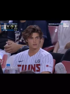 New Trend Korean Baseball Broadcast